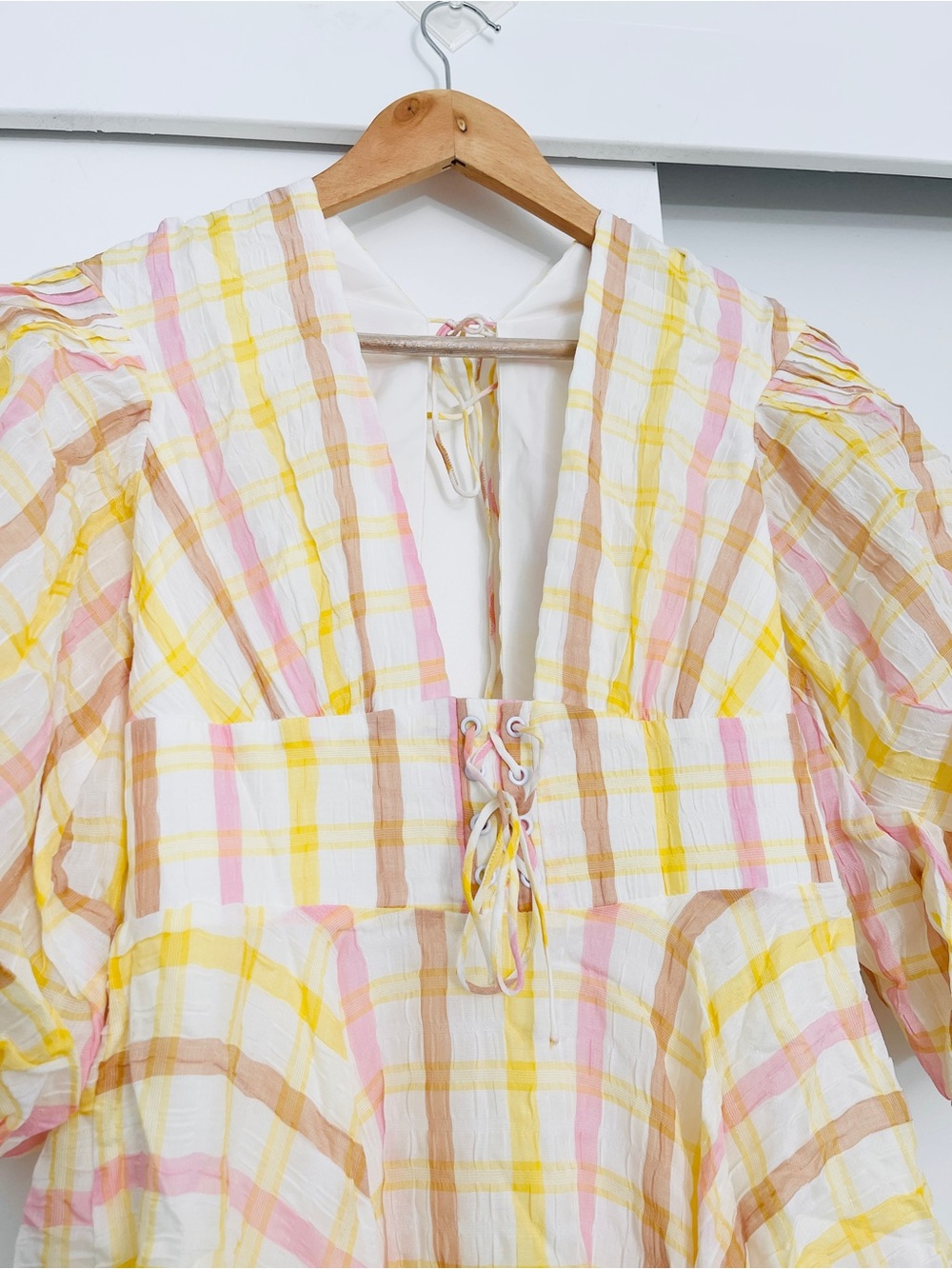 NWT For Love and Lemons Rue Puff Sleeve Mini Dress in Yellow Plaid Size Small - Picture 2 of 4